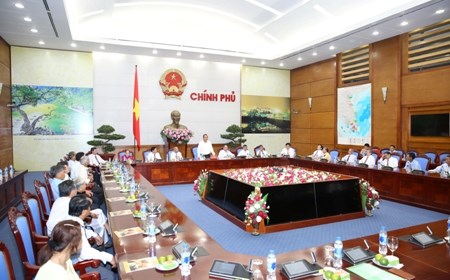 Phó Thủ tướng Trương Hòa Bình tiếp nạn nhân chất độc da cam tỉnh Quảng Nam