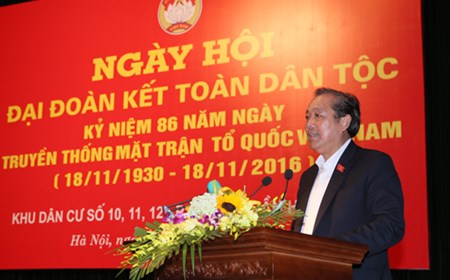 Phó Thủ tướng Thường trực dự ngày hội đại đoàn kết toàn dân