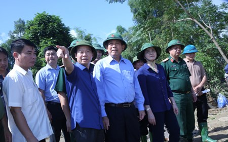 Phó Thủ tướng Thường trực chỉ đạo khắc phục hậu quả mưa lũ ở Yên Bái
