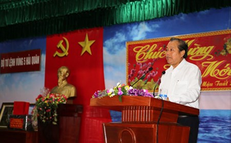 Phó Thủ tướng Trương Hòa Bình thăm các LLVT trên địa bàn Kiên Giang