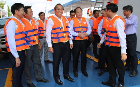 Phó Thủ tướng dự lễ khánh thành bến phà kết nối TPHCM-Long An