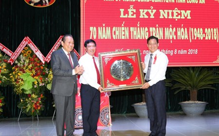 Phó Thủ tướng dự kỷ niệm 70 năm chiến thắng Mộc Hóa