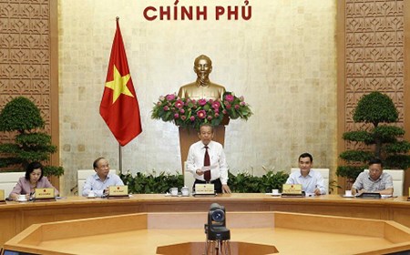 Người dân có quyền đòi hỏi nâng cao chất lượng dịch vụ công