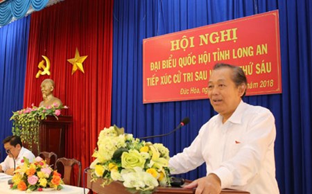 Phó Thủ tướng Thường trực tiếp xúc cử tri Đức Hòa, Long An