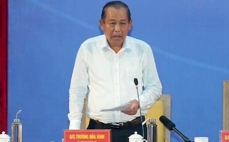 Xác định lợi thế, nhưng không tạo ra cạnh tranh không lành mạnh