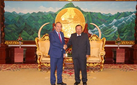 Phó Thủ tướng Thường trực hội kiến Tổng Bí thư, Chủ tịch nước và Thủ tướng Lào