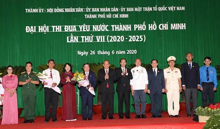 Phó Thủ tướng Thường trực dự Đại hội Thi đua yêu nước TPHCM lần thứ VII