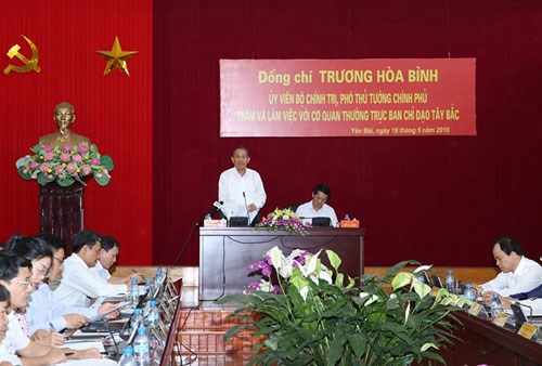 Phó Thủ tướng Trương Hòa Bình làm việc với Ban Chỉ đạo Tây Bắc - ảnh 2