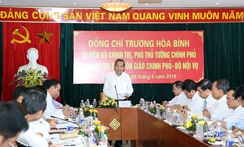 Phó Thủ tướng Trương Hòa Bình làm việc với Ban Tôn giáo Chính phủ - ảnh 1