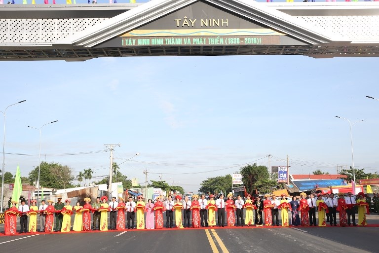 Tỉnh Tây Ninh kỷ niệm 180 năm hình thành và phát triển - ảnh 2