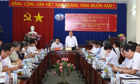 Phó Thủ tướng Thường trực Chính phủ tiếp xúc cử tri tỉnh Long An - ảnh 2