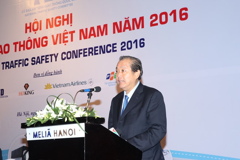 Phó Thủ tướng 'đặt hàng' các nhà khoa học về giải pháp bảo đảm ATGT - ảnh 1