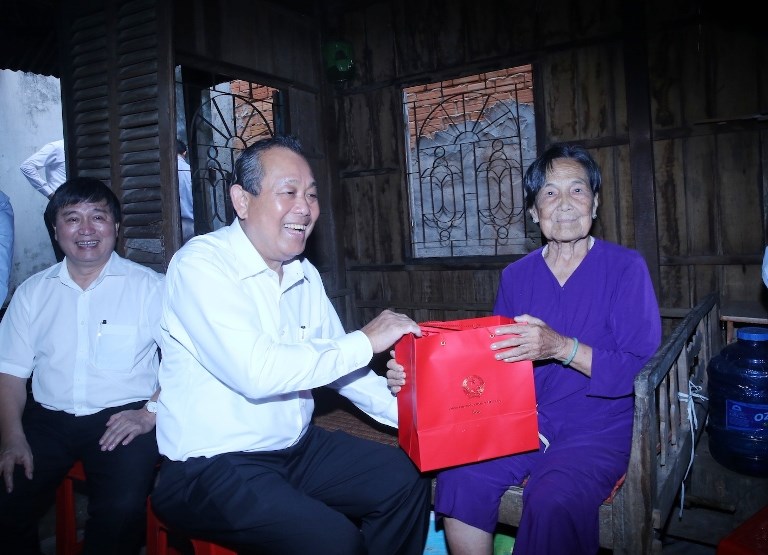Phó Thủ tướng Thường trực Chính phủ làm việc tại Đồng Tháp - ảnh 4