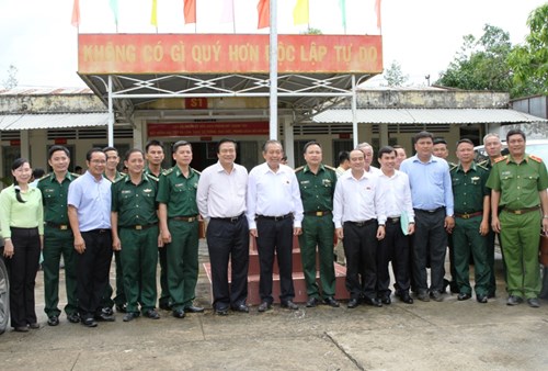 Phó Thủ tướng kiểm tra công tác phòng, chống buôn lậu tại Long An - ảnh 3