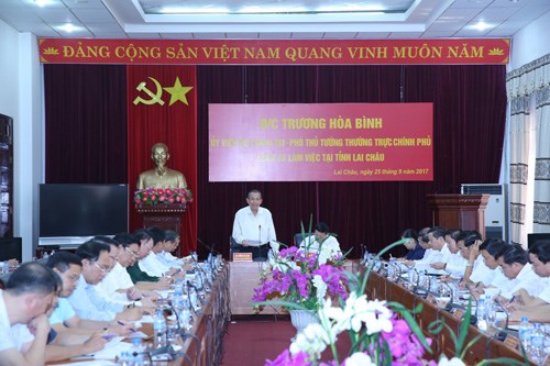 Đẩy nhanh tiến độ xây dựng đường nối Lai Châu với cao tốc Hà Nội - Lào Cai - ảnh 1