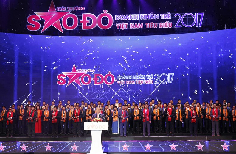 Phó Thủ tướng Trương Hòa Bình trao giải thưởng Sao đỏ 2017 - ảnh 3