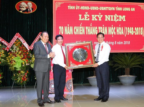 Phó Thủ tướng dự kỷ niệm 70 năm chiến thắng Mộc Hóa - ảnh 2