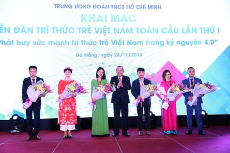 Trí thức trẻ là nguồn lực đặc biệt, vốn quý của đất nước - ảnh 2