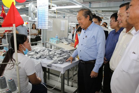 Phó Thủ tướng thị sát khu vực biên giới Châu Đốc - ảnh 2