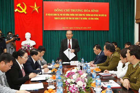 Phó Thủ tướng làm việc tại Tổng cục Quản lý thị trường - ảnh 1