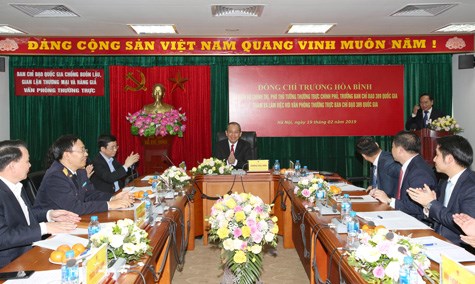 Không 'chống lưng' cho buôn lậu, hàng giả - ảnh 1