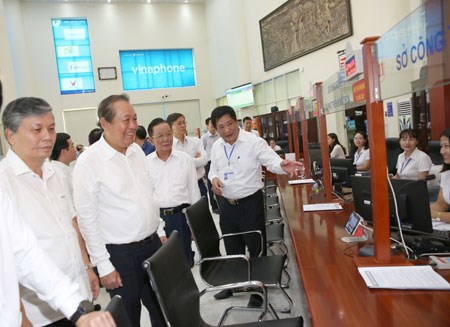 Phó Thủ tướng kiểm tra công tác cải cách hành chính tại Sơn La - ảnh 2