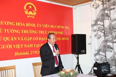 Phó Thủ tướng Thường trực thăm Đại sứ quán, gặp gỡ cộng đồng người Việt tại Phần Lan - ảnh 1