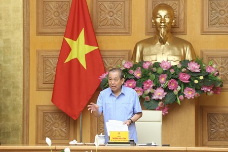 Phó Thủ tướng Thường trực chủ trì cuộc họp về các dự án yếu kém - ảnh 1