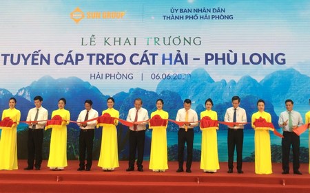 Phó Thủ tướng Thường trực dự khai trương một số công trình tại Hải Phòng - ảnh 1