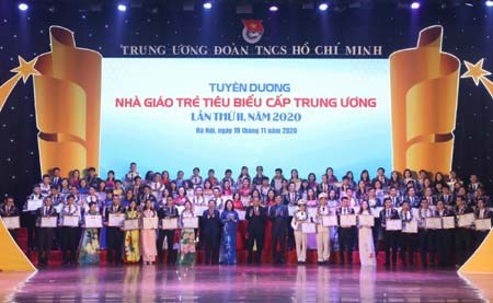 Mỗi thầy cô giáo hãy nỗ lực góp phần làm cho nguyên khí quốc gia hưng thịnh - ảnh 3