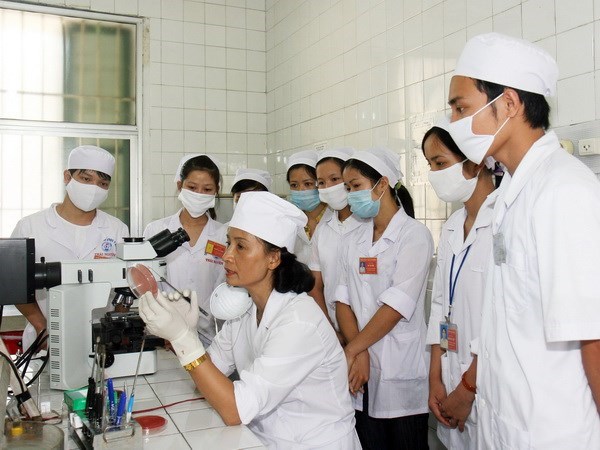 Đào tạo bác sĩ - Chất lượng phải đặt lên hàng đầu - ảnh 1