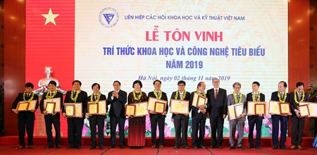 Khơi dậy nguồn lực trí tuệ qua cơ chế, chính sách cụ thể - ảnh 1