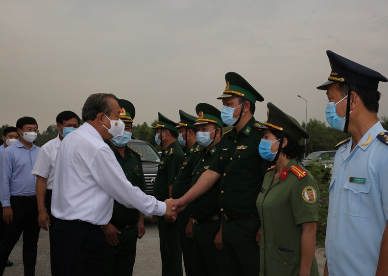 Nhiệm vụ hàng đầu của Đồng Tháp là kiểm soát chặt chẽ người nhập cảnh - ảnh 2