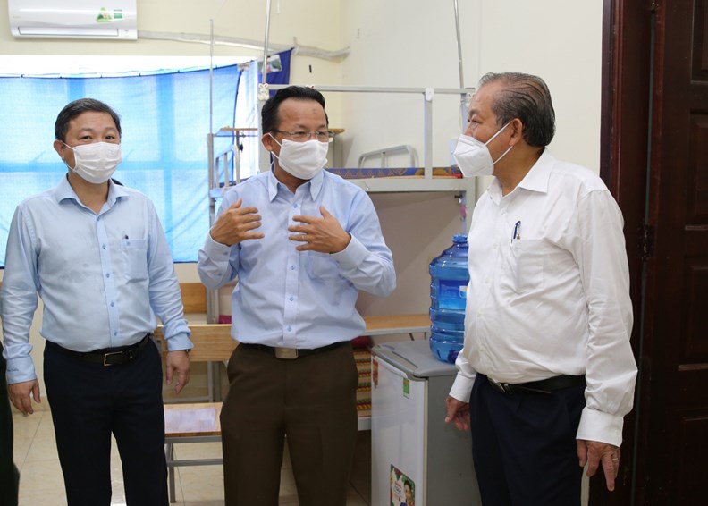 Phó Thủ tướng Thường trực kiểm tra công tác chống dịch COVID-19 tại TPHCM - ảnh 4
